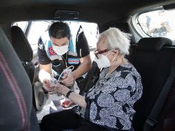 Es la persona más longeva vacunada hasta al momento en Zapopan.  ESPECIAL / Gobierno de Jalisco