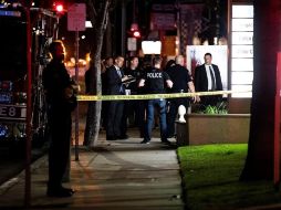 Un policía sufrió una lesión en el ojo, mientras que otro resultó herido en una mejilla. EFE/E. Laurent