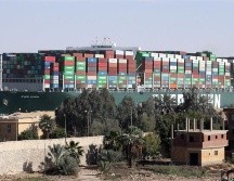 El buque llevaba mercancías por valor de tres mil 500 millones de dólares cuando se estancó el pasado 23 de marzo. EFE/ARCHIVO