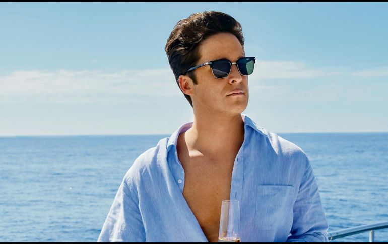 DIEGO BONETA. El actor mexicano entra en la piel de “Luis Miguel” a la perfección, mostrando sus lados más nobles, pero también la oscuridad. CORTESÍA • NETFLIX