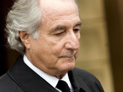 Bernie Madoff, que operaba un esquema piramidal o esquema Ponzi,fue sentenciado a 150 años de cárcel en 2009 por estafar a decenas de miles de personas. EFE/ARCHIVO