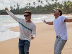 El video de Carlos Vives y Ricky Martin estuvo bajo la dirección de Carlos Pérez  y fue filmado en el Viejo San Juan, Piñones y el icónico bar El Batey. CORTESÍA / Sony Music