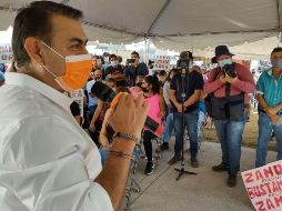 Salvador Zamora visitó la tarde de este jueves ambos fraccionamientos de Tlajomulco de Zúñiga. ESPECIAL