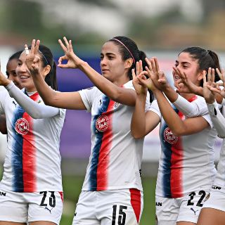 Chivas femenil continúa con su buena racha y derrota a Cruz Azul