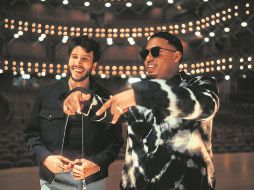 Sebastián Yatra y Myke Towers. Los cantantes unieron sus voces para interpretar el tema “Pareja del año”. ESPECIAL