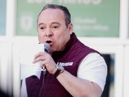 Uribe criticó a las administraciones emecistas e insistió en que su campaña no tiene acarreados. ESPECIAL /