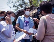 Pedro Kumamoto, realizó un recorrido por el tianguis de la colonia Constitución. ESPECIAL