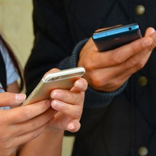 Inician los amparos contra el Padrón de usuarios de celulares