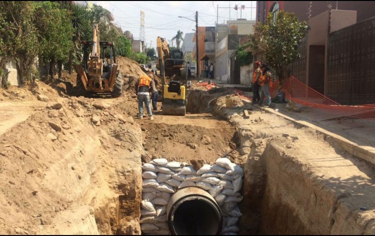 Las obras realizadas por OHS en 8 calles y avenidas de la zona de Huentitán paliaron las inundaciones y ahora también permiten la captación de aguas de afluente. ESPECIAL /