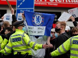 El Chelsea dejaría la idea debido a que pretende clasificar a la siguiente Champions League, además de sentir la presión de los aficionados. AP / F. Augstein