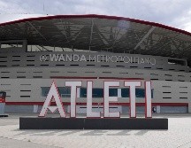 El Atlético expresó que ''la plantilla del primer equipo y su entrenador (Diego Simeone) han mostrado su satisfacción por la decisión del club''. AFP