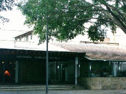 Librería “Mariano Azuela”, ubicada a un lado del Ágora del Ex Convento del Carmen. ESPECIAL/SCJ