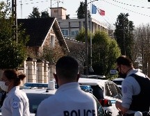 El ataque que se produjo en la comisaría de la ciudad, a unos 60 kilómetros de París, volvió a encender las alarmas en un país golpeado regularmente por atentados islamistas. AP / M. Euler