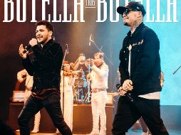 De acuerdo con Nodal, el tema “Botella tras botella” se volvió viral porque él lo puso en su canal de Twitch mientras estaba jugando. CORTESÍA / Virgin Music