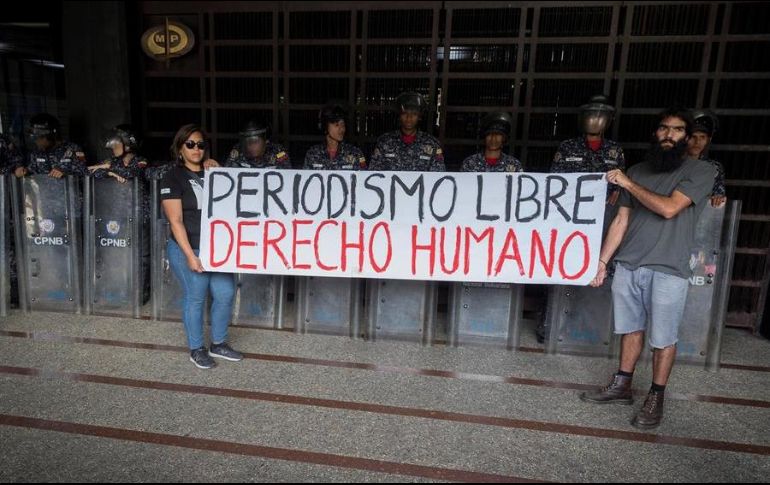 La SIP rindió honores a los más de 500 periodistas y personal de medios de comunicación que han fallecido a causa de la pandemia. EFE/ARCHIVO