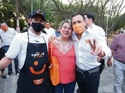 Lemus recabó solicitudes de los ciudadanos y presentó algunos de sus compromiso. ESPECIAL