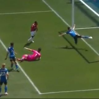 La espectacular salvada de Carlos Fierro en la MLS