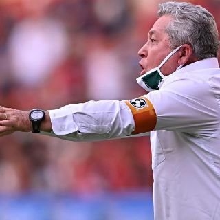 Vucetich declara sin triunfalismos tras victoria de Chivas