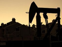 La decisión era esperada por los inversores, y las dos cotizaciones de referencia, el Brent y el WTI, registraron alzas. EFE/ARCHIVO