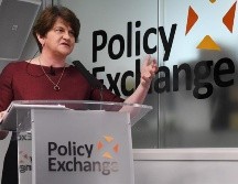 Durante las negociaciones sobre el Brexit, Foster jugó un destacado papel gracias a la posición estratégica del DUP en el Parlamento de Londres. EFE/F. Arrizabalaga