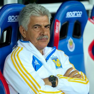 Chivas enfrentará a Tigres por última vez en la era Ferretti