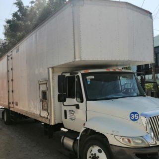 Seguridad en Jalisco: Abandonan tráiler robado con todo y chofer