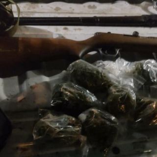 Seguridad en Jalisco: Tras persecución, detienen a cinco con armas y chalecos balísticos en Tonalá