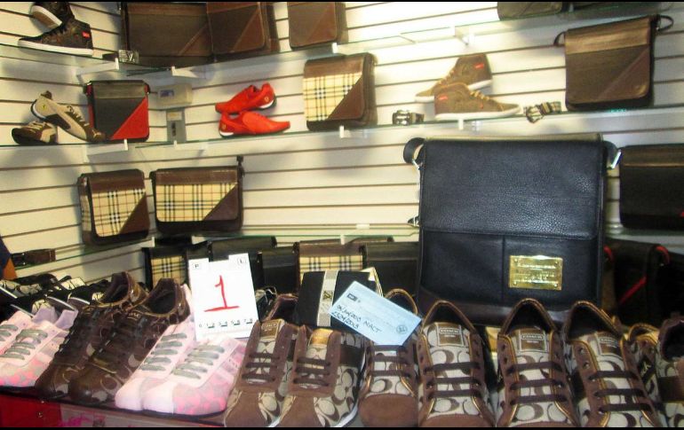 Ocho de cada 10 mexicanos consumen productos piratas. NOTIMEX/Archivo