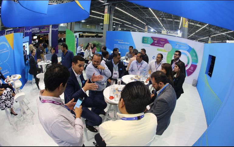 El evento es el punto de reunión de los transformadores del plástico nacionales e internacionales que buscan proveeduría, maquinaria, materias primas y soluciones a los retos actuales de su negocio.. ESPECIAL