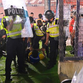 Afición de San Luis explota contra su equipo