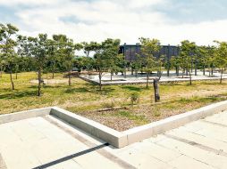 Entre las decenas de obras que le dieron un nuevo rostro al Parque Natural Huentitán, destaca la pista abierta a corredores de campo traviesa. ESPECIAL