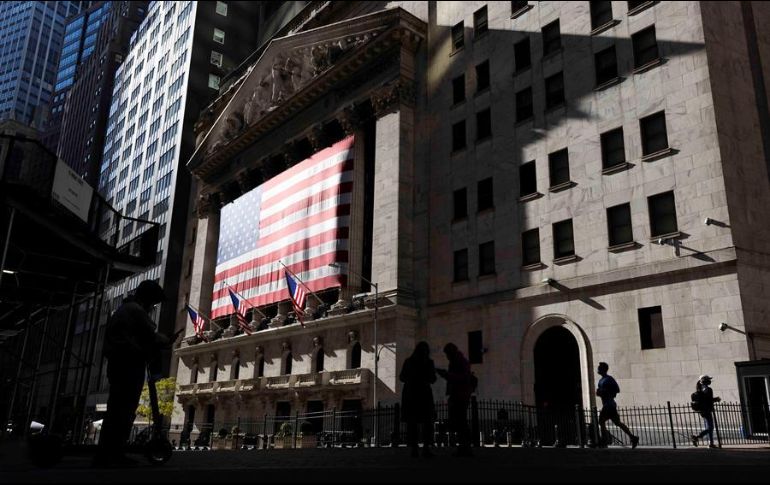 Abril ha dejado resultados dispares en las principales plazas europeas, con la mayor subida para Londres, París y Madrid. EFE/ARCHIVO