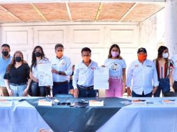 Candidatos firman el memorandum de compromiso que comprende la prevención y el tratamiento de enfermedades como la diabetes. ESPECIAL