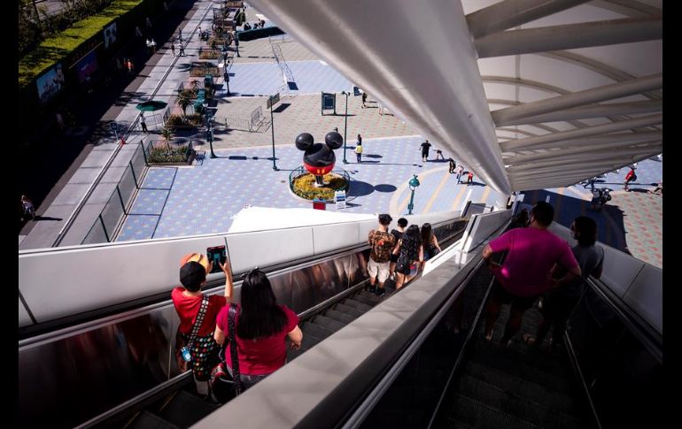 Disneyland sólo ha parado sus actividades tres veces: En los atentados del 11-S, la mañana en la que mataron al presidente John F. Kennedy y por el terremoto de Northridge. EFE/E. Laurent