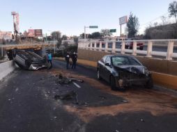 El hecho vial ocurrió alrededor de las siete de la mañana en un paso a desnivel. ESPECIAL