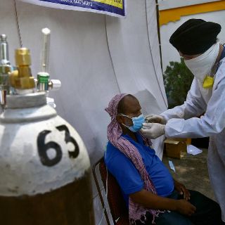 COVID-19: India amplía vacunación para doblegar la pandemia  