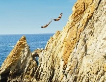 AVENTURA, FIESTA, DIVERSIÓN Y AVENTURA. Acapulco lo tiene todo para el viajero con alma de “Sol”.