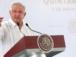 AMLO asegura que poco a poco ha ido cambiando el estilo de comportarse de los servidores públicos. EFE