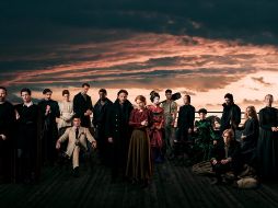 Los creadores y productores Jantje Friese y Baran bo Odar han reunido a un numeroso reparto con la ambición de hacer 