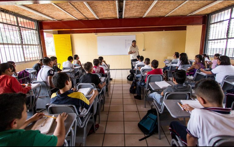 Delfina Gómez, secretaria de Educación ve necesario regresar a las aulas, primero, por la salud mental de las alumnas y alumnos, y, en segundo lugar, por cuestiones de aprendizaje. EL INFORMADOR / ARCHIVO