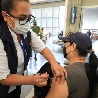 COVID-19: López-Gatell afirma que se han aplicado casi 20 millones de vacunas en México