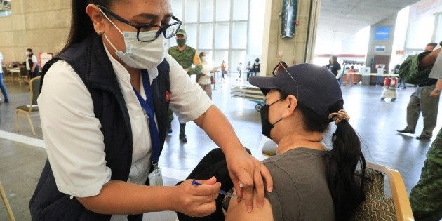 COVID-19: L&oacute;pez-Gatell afirma que se han aplicado casi 20 millones de vacunas en M&eacute;xico