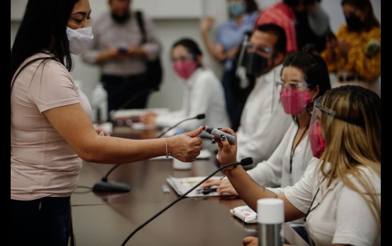 10 mil 123 mesas de casillas serán sanitizadas antes, durante y después del proceso, además los funcionarios de casilla portarán careta. EL INFORMADOR / G. Gallo