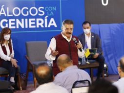 De llegar al cargo tras la próxima elección del 06 de junio, Carlos Lomelí prometió mantener coordinación y trabajar de la mano con los colegios para lograr el crecimiento, el desarrollo y la verticalización de Guadalajara. ESPECIAL