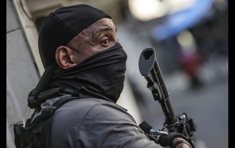 Jacarezinho, una de las favelas más pobladas de la ciudad con unos 40 mil habitantes, está controlada por la organización criminal Comando Vermelho. EFE/A. Coehlo