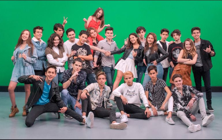 Nikolas Caballero, Paola Marín, Constanza Landon, Dreyken Lawes, Diego Cervantes, Daniel Deisenman y Joaquín Emanuel son algunos integrantes del equipo. ESPECIAL/Cortesía Azteca