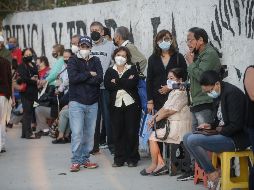 De no implementar el modelo de turnos el problema acrecentará una vez que se llegue a la vacunación de grupos poblacionales más extensos, afirman. EL INFORMADOR / F. Atilano