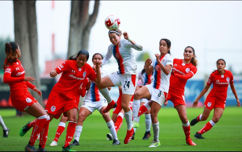 Chivas Femenil enfrenta este viernes al Toluca en el partido de ida correspondiente a los cuartos de final del Torneo Guard1anes 2021. Imago7