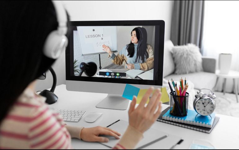 Los conocimientos y destrezas están al alcance de un clic. ESPECIAL