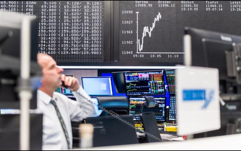 El parqué neoyorquino ha operado sin gran energía, pendiente de los indicadores sobre la salida de EU de la crisis del coronavirus. EFE/ARCHIVO